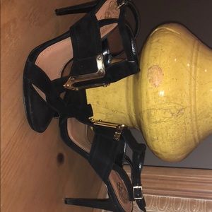 Black suede Vince Camuto heels